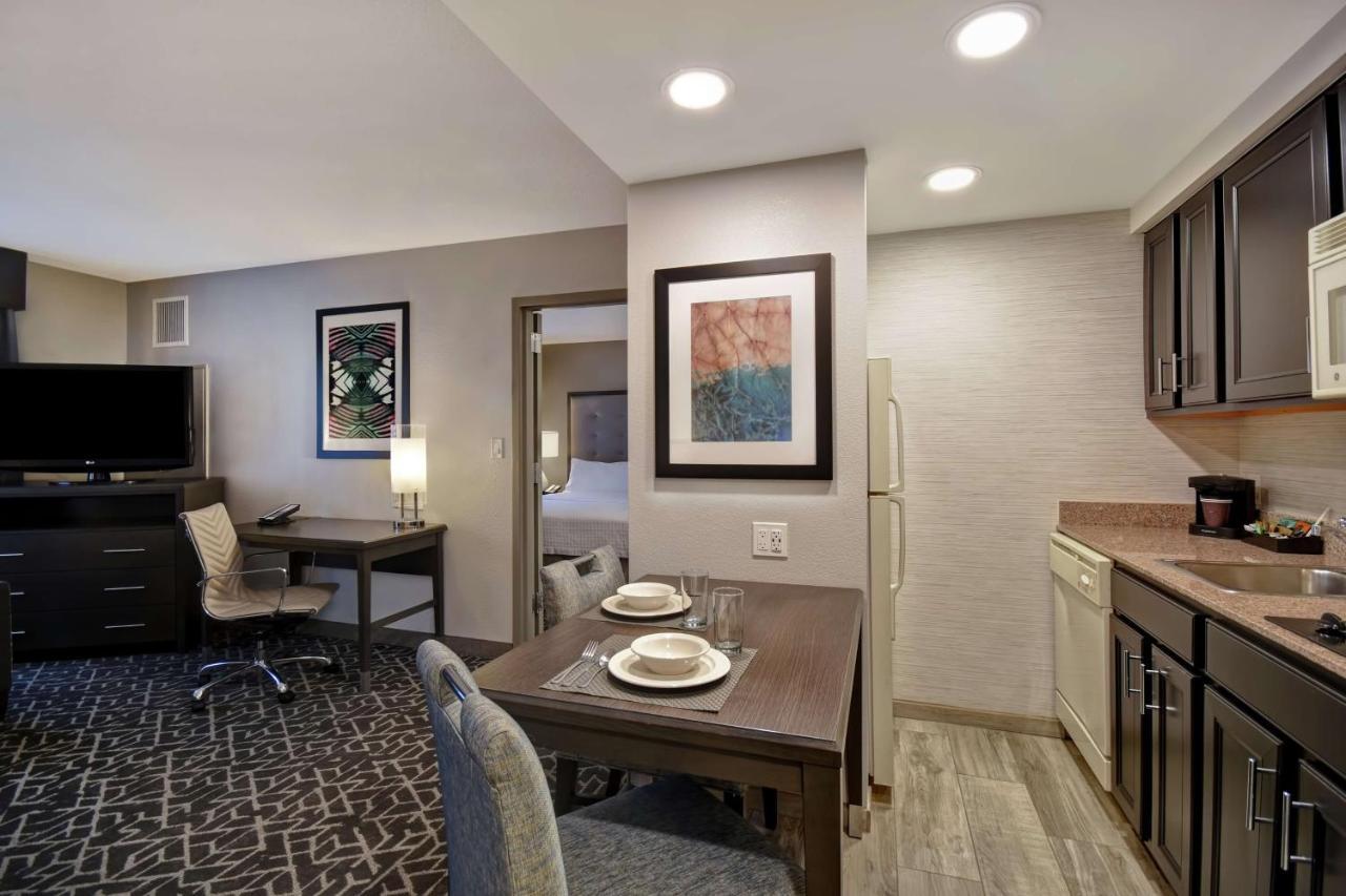 Homewood Suites By Hilton Edgewater-Nyc Area Esterno foto