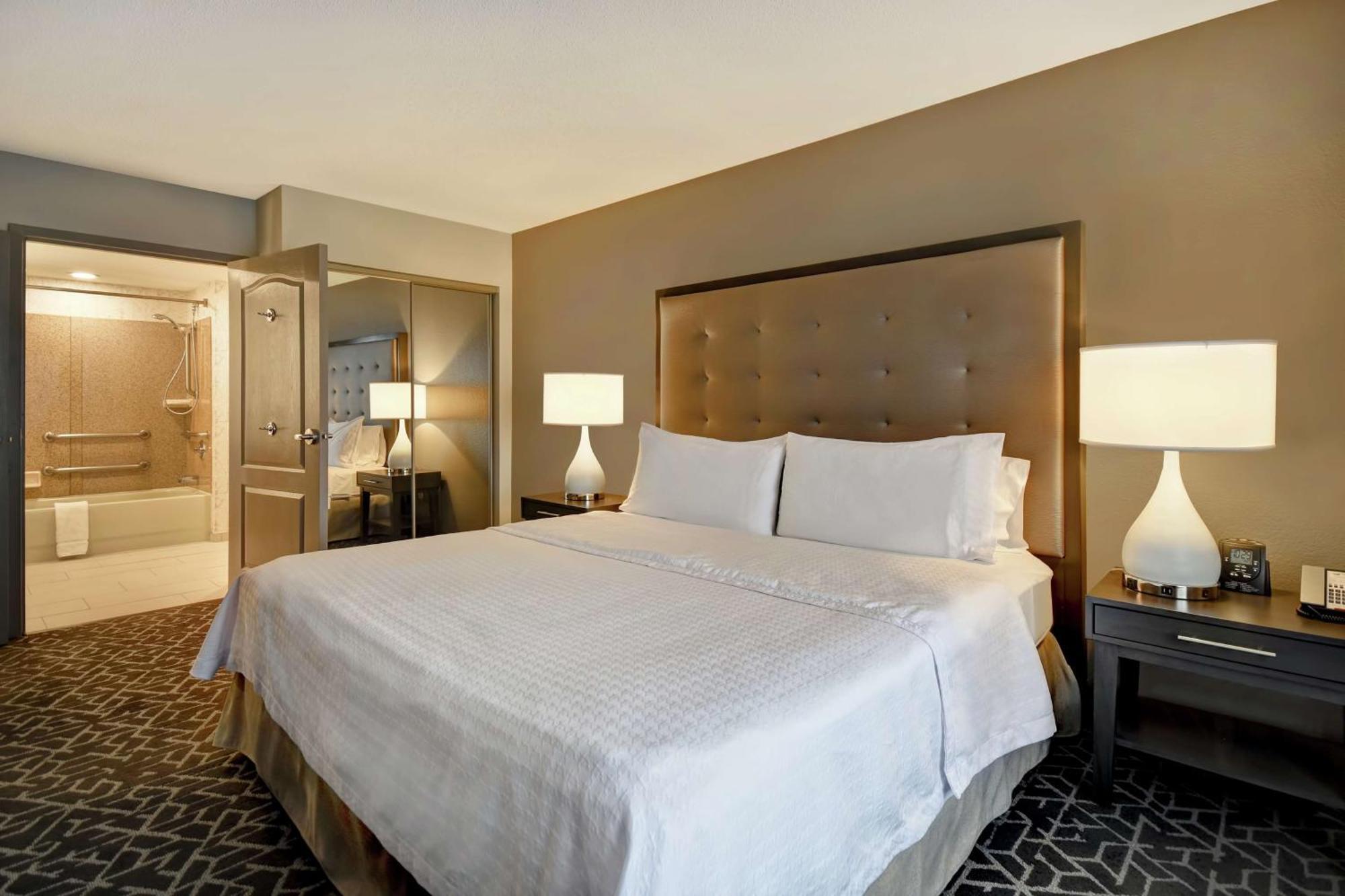 Homewood Suites By Hilton Edgewater-Nyc Area Esterno foto